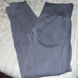 NVGTN Grey Seamless Leggings